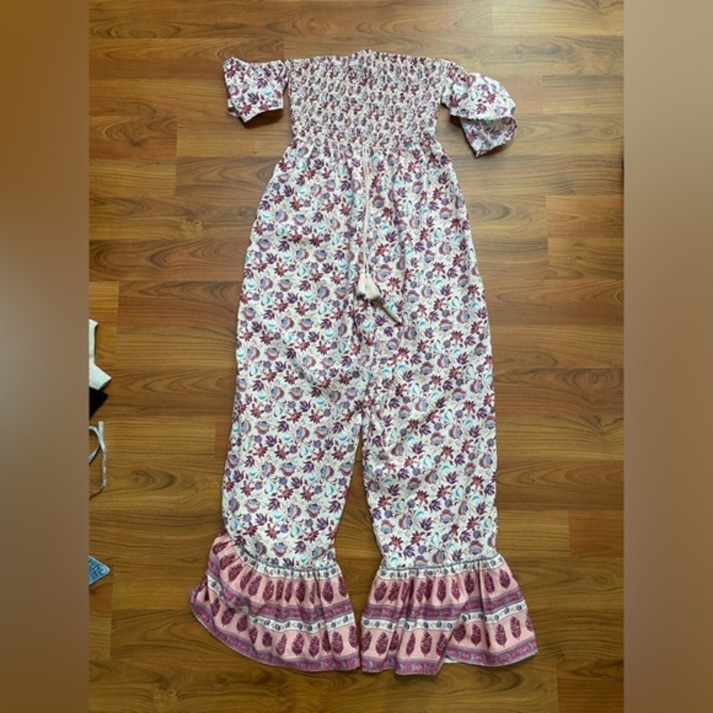 B.O.G. BAND OF GYPSIES NWT smocked off shoulder ruffle leg jumpsuit floral Md